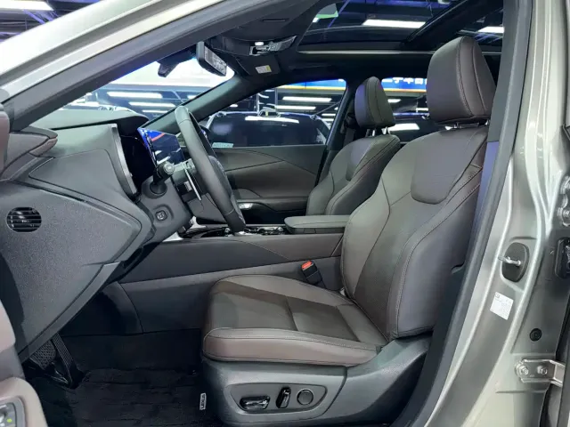 Lexus Lexus RX New Energy 2023 450h+ 4WD Enjoyment — Фото автомобиля 8