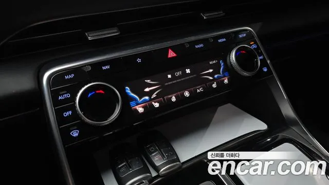 Genesis GV80 — Фото автомобиля 28