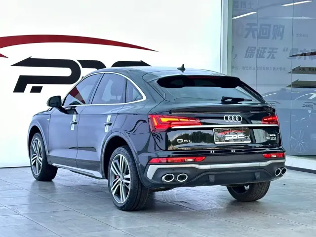 Audi Q5L Sportback — Фото автомобиля 24