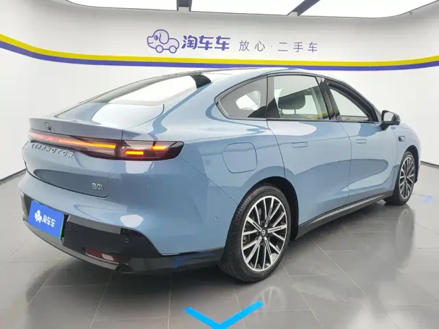 Leapmotor B01 — Фото автомобиля 3