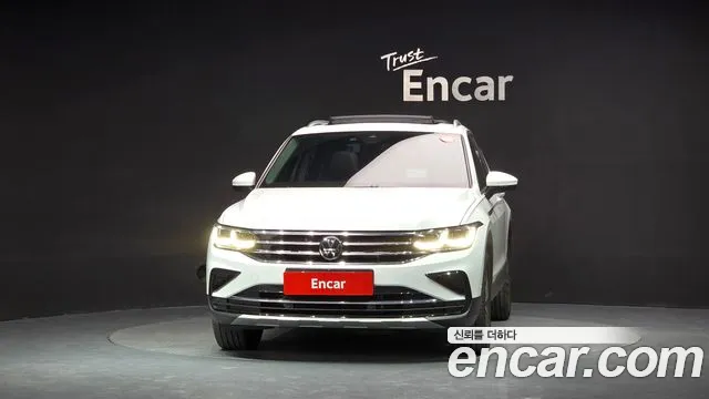 Volkswagen Tiguan Generation 2 — Фото автомобиля 3