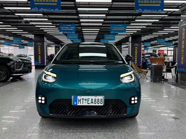 GAC Aion UT — Фото автомобиля 2