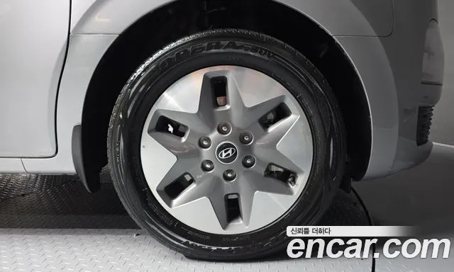 Hyundai Staria New — Фото автомобиля 6