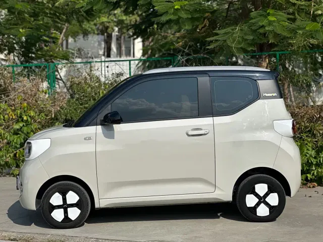 Wuling Hongguang Mini EV — Фото автомобиля 3