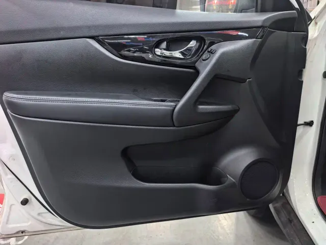 Nissan X-Trail — Фото автомобиля 10