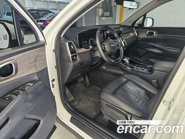Kia Sorento Sorento 4-е поколение Бензин 2.5T 2WD — Фото автомобиля 11