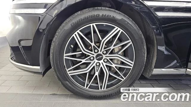 Genesis G90 RS4 — Фото автомобиля 5