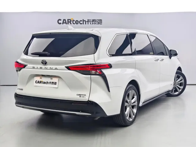 Toyota Toyota Sienna 2021 2.5L Hybrid Comfort Edition — Фото автомобиля 10