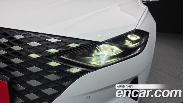 Hyundai Grandeur Grandeur (New) Hybrid — Фото автомобиля 7