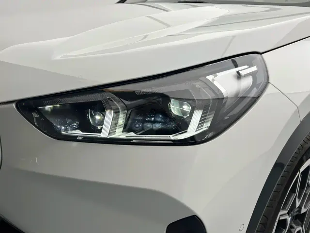 BMW X1 — Фото автомобиля 10