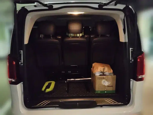 Mercedes-Benz V-Class — Фото автомобиля 15