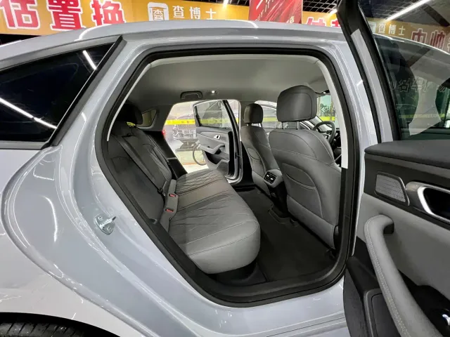Geely Galaxy A7 — Фото автомобиля 14