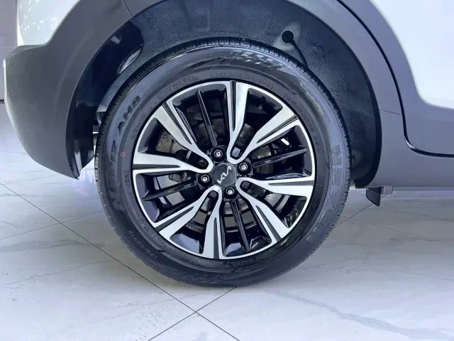 Kia KX1 — Фото автомобиля 18