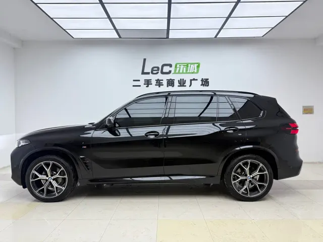 BMW X5 — Фото автомобиля 4