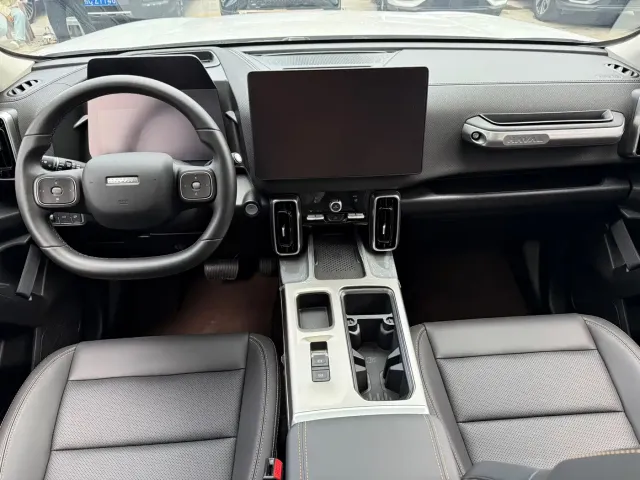 Haval Big Dog — Фото автомобиля 4