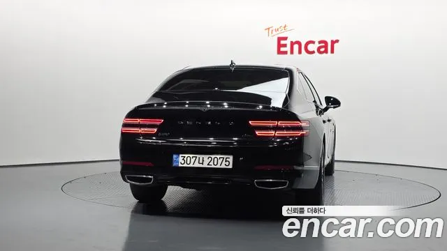 Genesis G80 Бензин 2.5 турбо AWD — Фото автомобиля 4