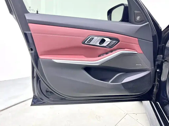 BMW i3 — Фото автомобиля 12