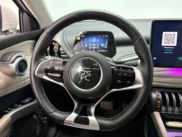 BYD Yuan PLUS — Фото автомобиля 13