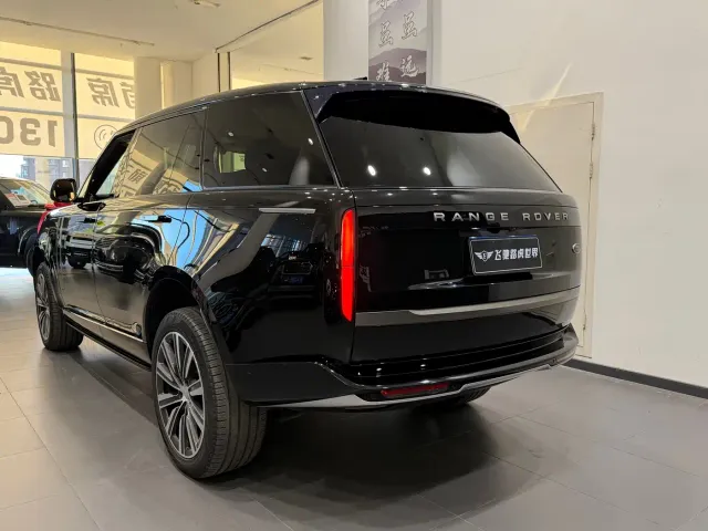 Land Rover Range Rover — Фото автомобиля 22