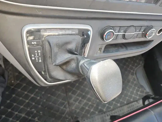 Maxus Xintu V80 — Фото автомобиля 10