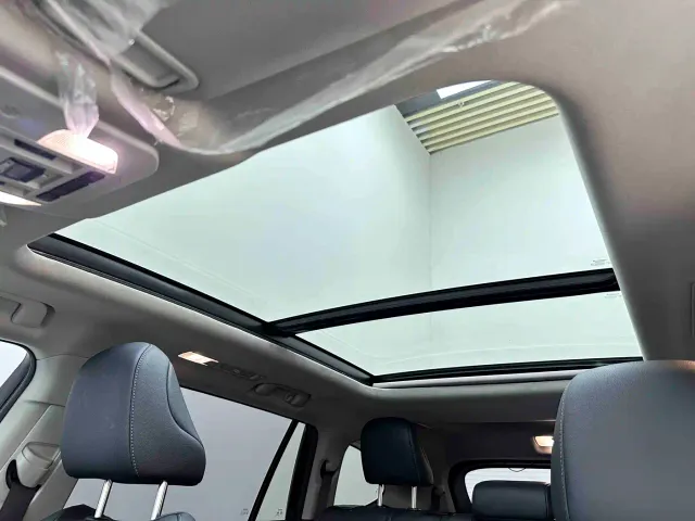 Toyota Highlander — Фото автомобиля 8