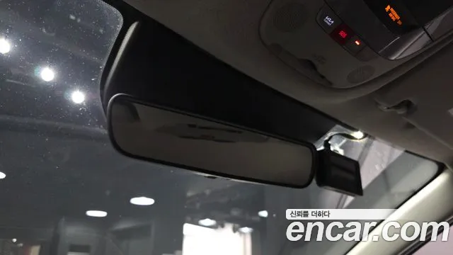 Kia Niro The All New — Фото автомобиля 25