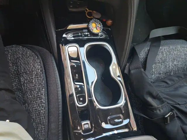 Buick Envision Plus — Фото автомобиля 15