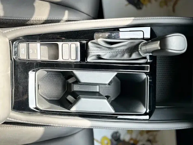Honda Accord — Фото автомобиля 8