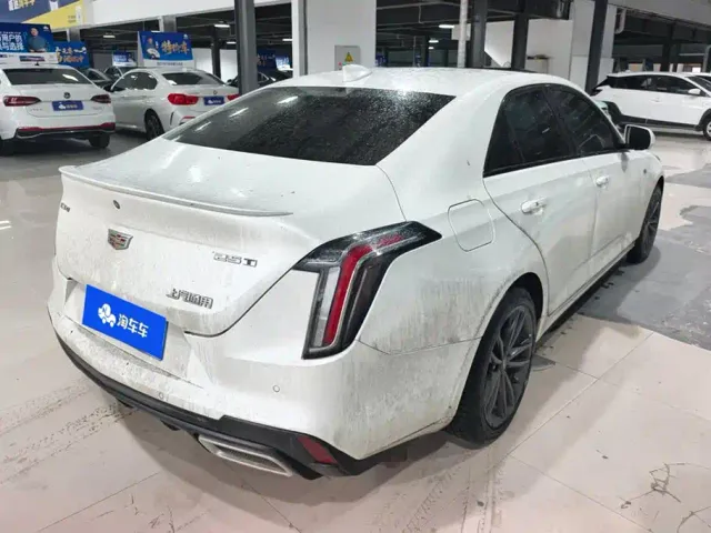 Cadillac CT4 — Фото автомобиля 3