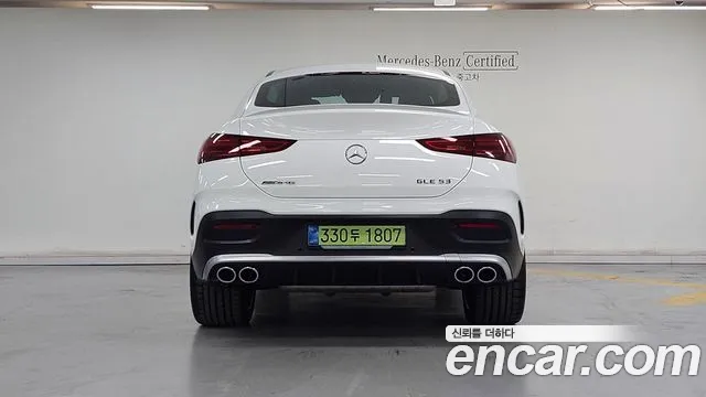 Mercedes-Benz GLE-Class — Фото автомобиля 4