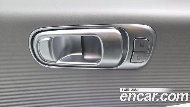 Hyundai Ioniq 6 — Фото автомобиля 26