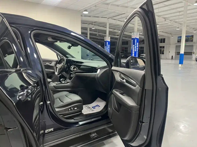 Cadillac XT6 — Фото автомобиля 13