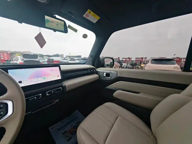 Baojun Yep — Фото автомобиля 14