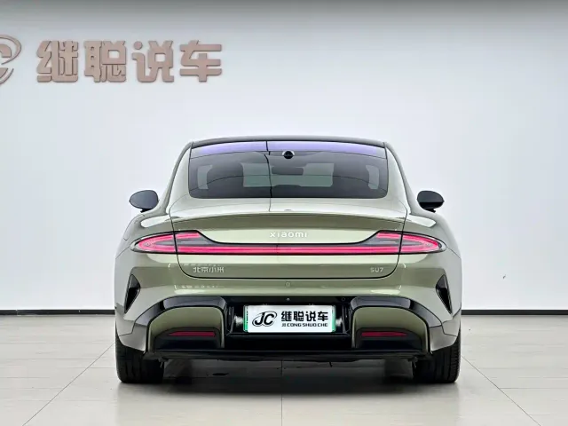 Xiaomi SU7 — Фото автомобиля 16