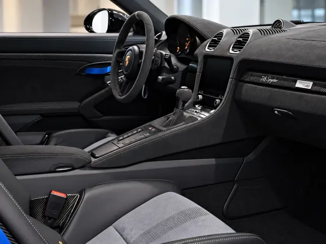 Porsche 718 — Фото автомобиля 6