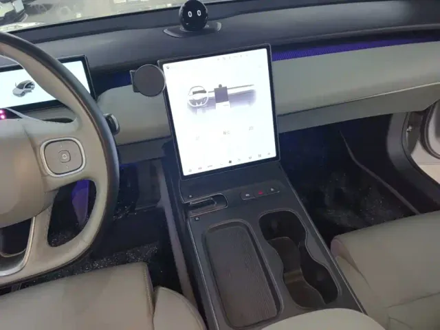 Nio ET5 Touring — Фото автомобиля 12
