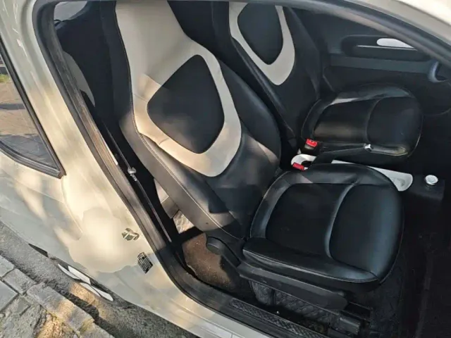 Wuling Hongguang Mini EV — Фото автомобиля 24