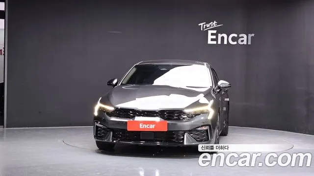 Kia K5 Новый K5 3 поколение 2.0 LPi(Для проката) — Фото автомобиля 3