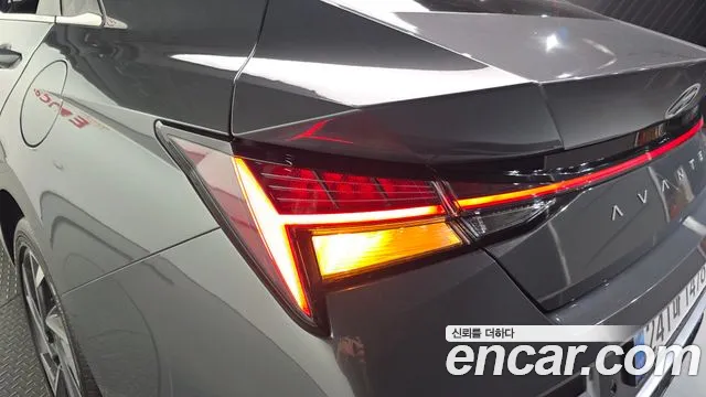 Hyundai Avante — Фото автомобиля 8