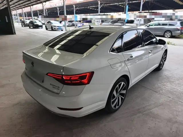 Volkswagen Sagitar — Фото автомобиля 6