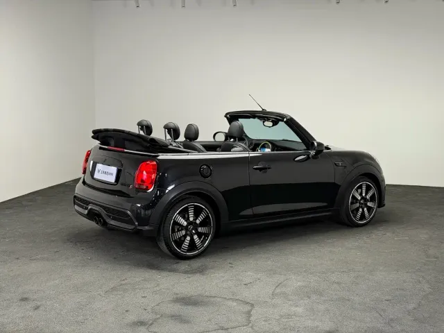 MINI Hatch — Фото автомобиля 18