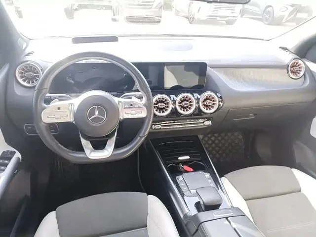 Mercedes-Benz EQA — Фото автомобиля 9