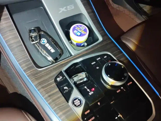 BMW X5 — Фото автомобиля 16