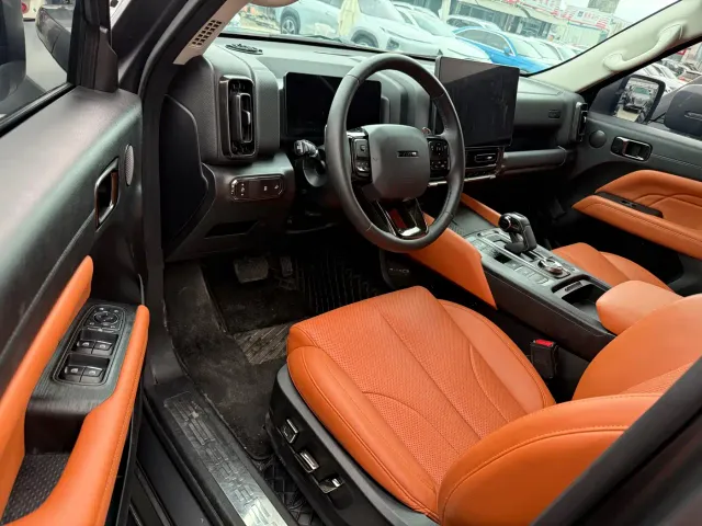 Haval H9 — Фото автомобиля 11