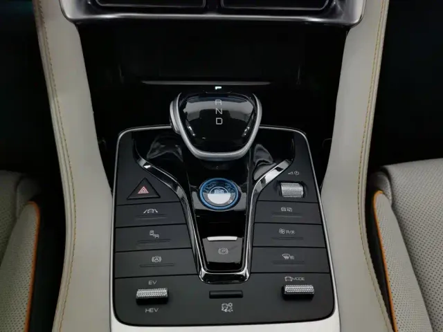 BYD Song PLUS — Фото автомобиля 13