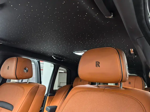 Rolls-Royce Cullinan — Фото автомобиля 22