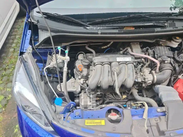 Honda Fit — Фото автомобиля 20