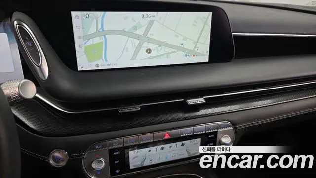 Genesis G90 Бензин 3.5 турбо AWD — Фото автомобиля 14