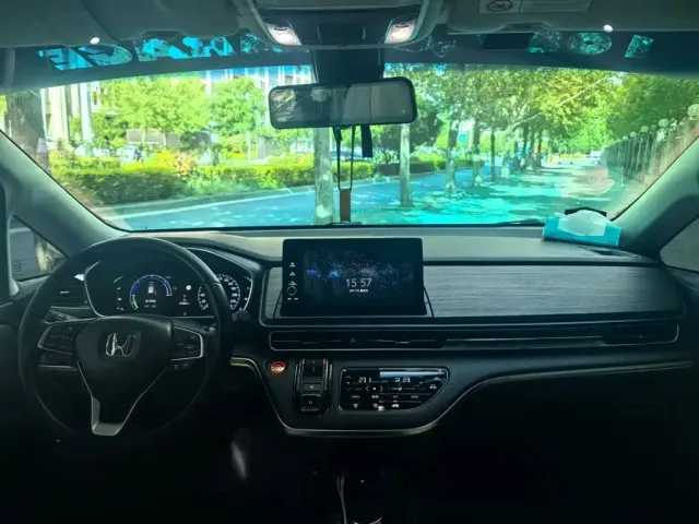Honda Odyssey 2022 2.0L e:HEV Sharp·Luxury 4-Seater Edition — Фото автомобиля 11