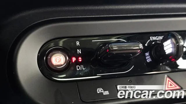 MINI Cooper 4th Gen — Фото автомобиля 9